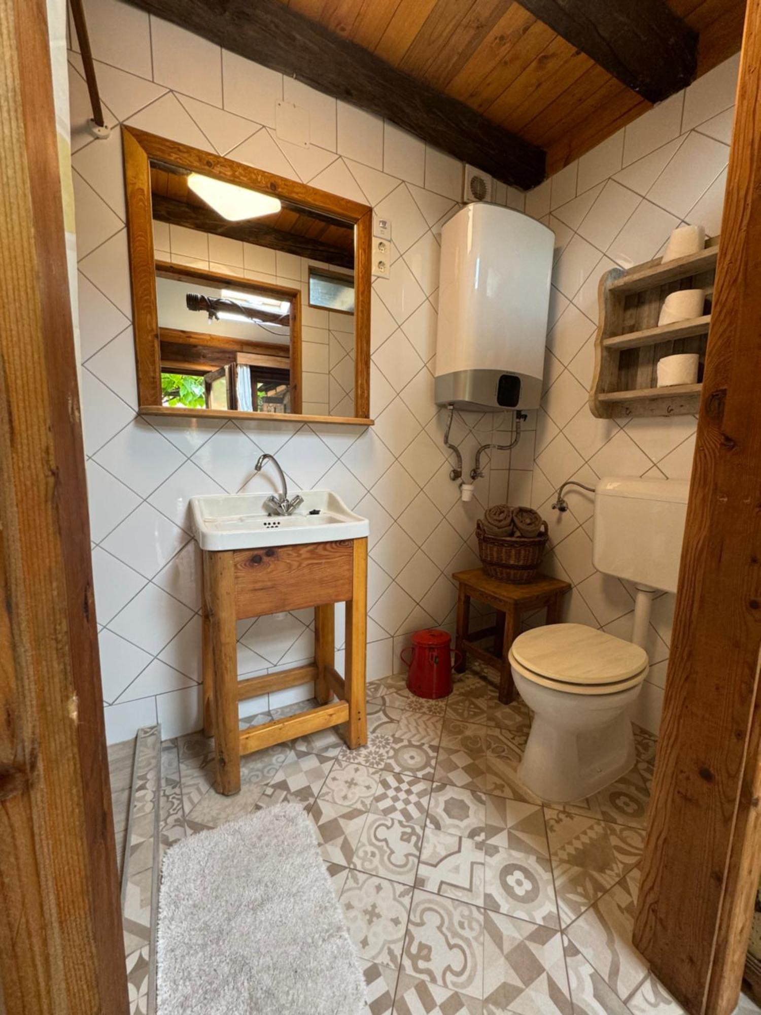 Pajta Apartman Еґер Номер фото